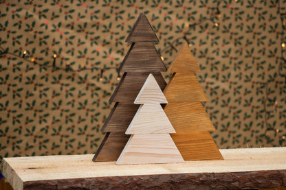 Zestaw Drewnianych Choinek Świątecznych Handmade (3 szt.)